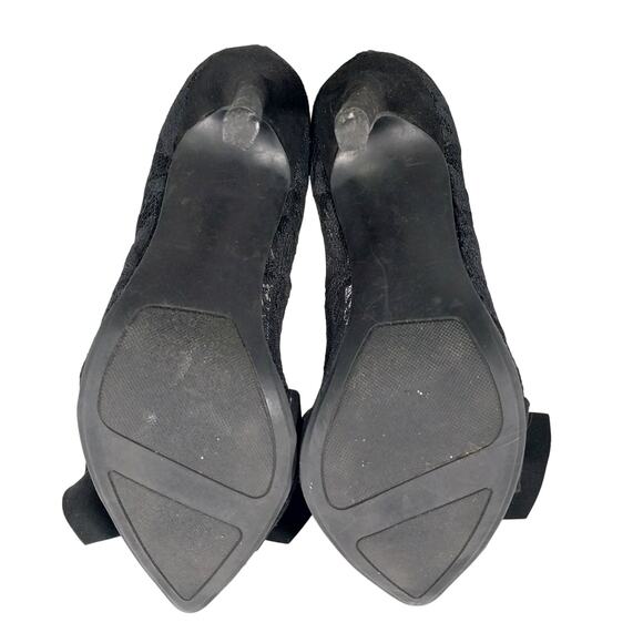 LAUREN CONRAD! GORGEOUS BLACK LACE, OVERSIZED FRONT BOW PUMPS, HEELS! SZ 7M - Picture 9 of 10